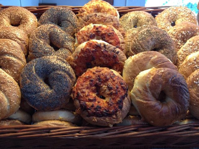 Le &laquo;&nbsp;16&nbsp;&raquo;